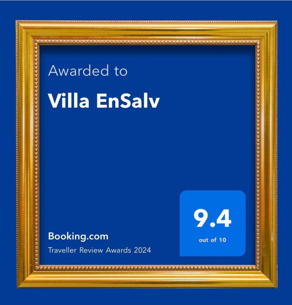 Villa Ensalv Berat - Apartment - Room - Penthouse Eksteriør bilde