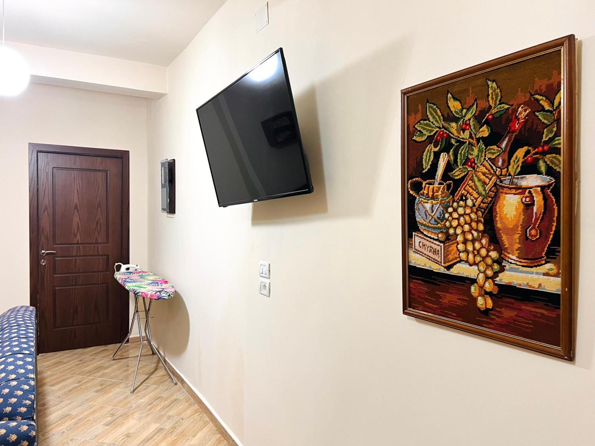 Villa Ensalv Berat - Apartment - Room - Penthouse Eksteriør bilde