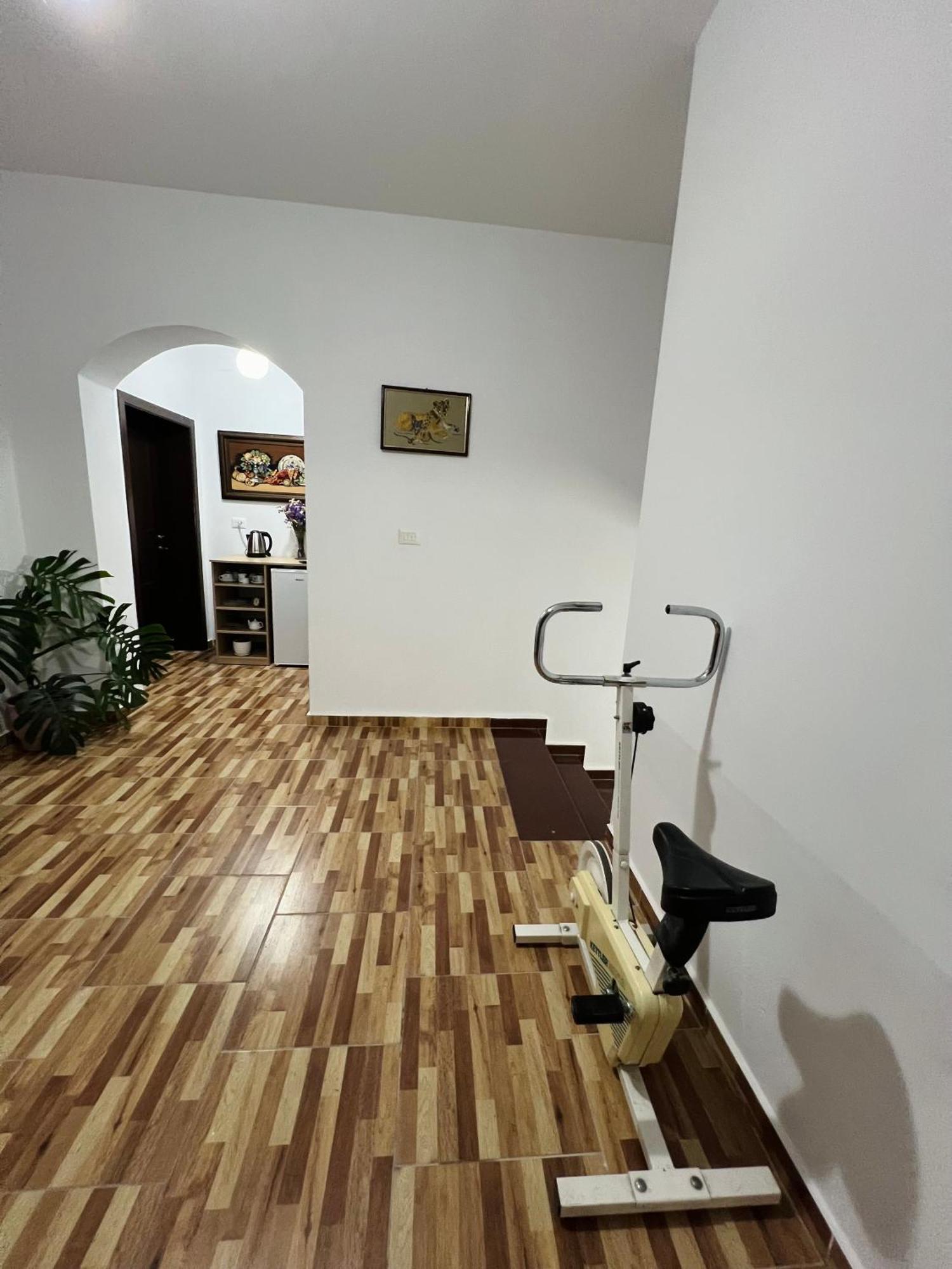 Villa Ensalv Berat - Apartment - Room - Penthouse Rom bilde
